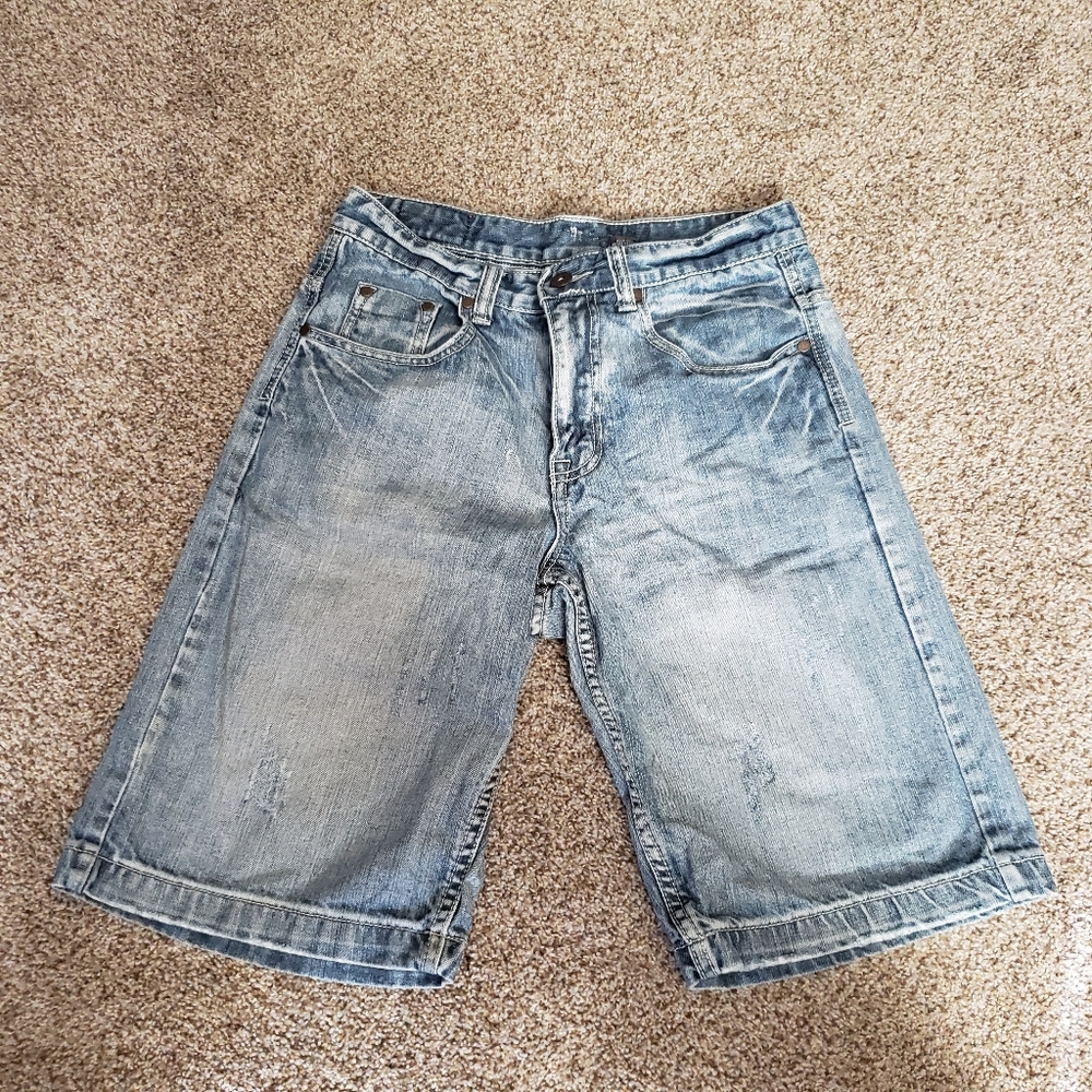 Men's jean shorts